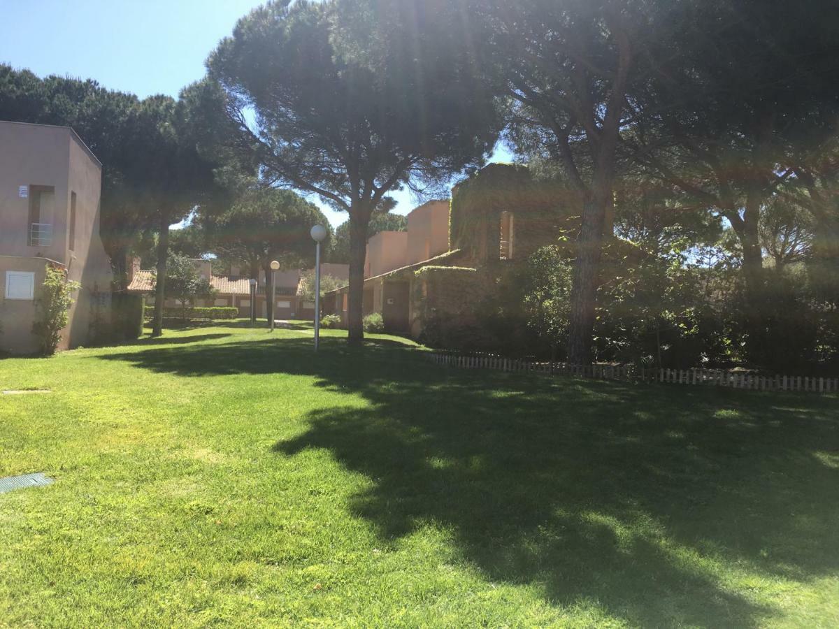 Вилла Novo Sancti Petri - Adosado Residencial El Trebol - Chiclana Чиклана-де-ла-Фронтера Экстерьер фото