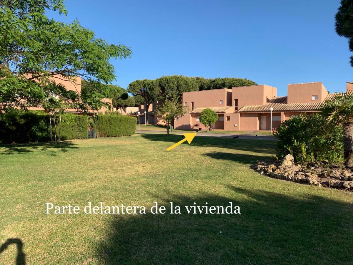 Вилла Novo Sancti Petri - Adosado Residencial El Trebol - Chiclana Чиклана-де-ла-Фронтера Экстерьер фото