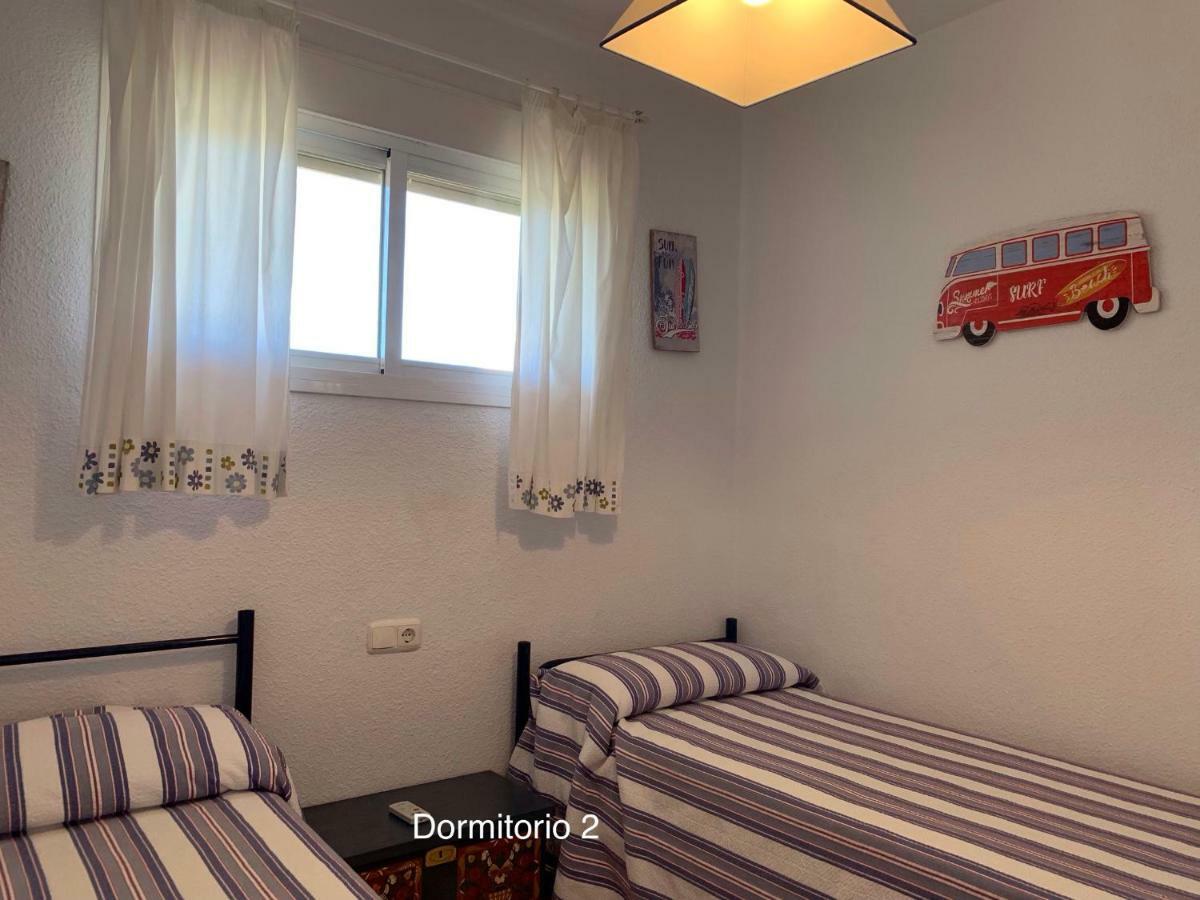 Вилла Novo Sancti Petri - Adosado Residencial El Trebol - Chiclana Чиклана-де-ла-Фронтера Экстерьер фото