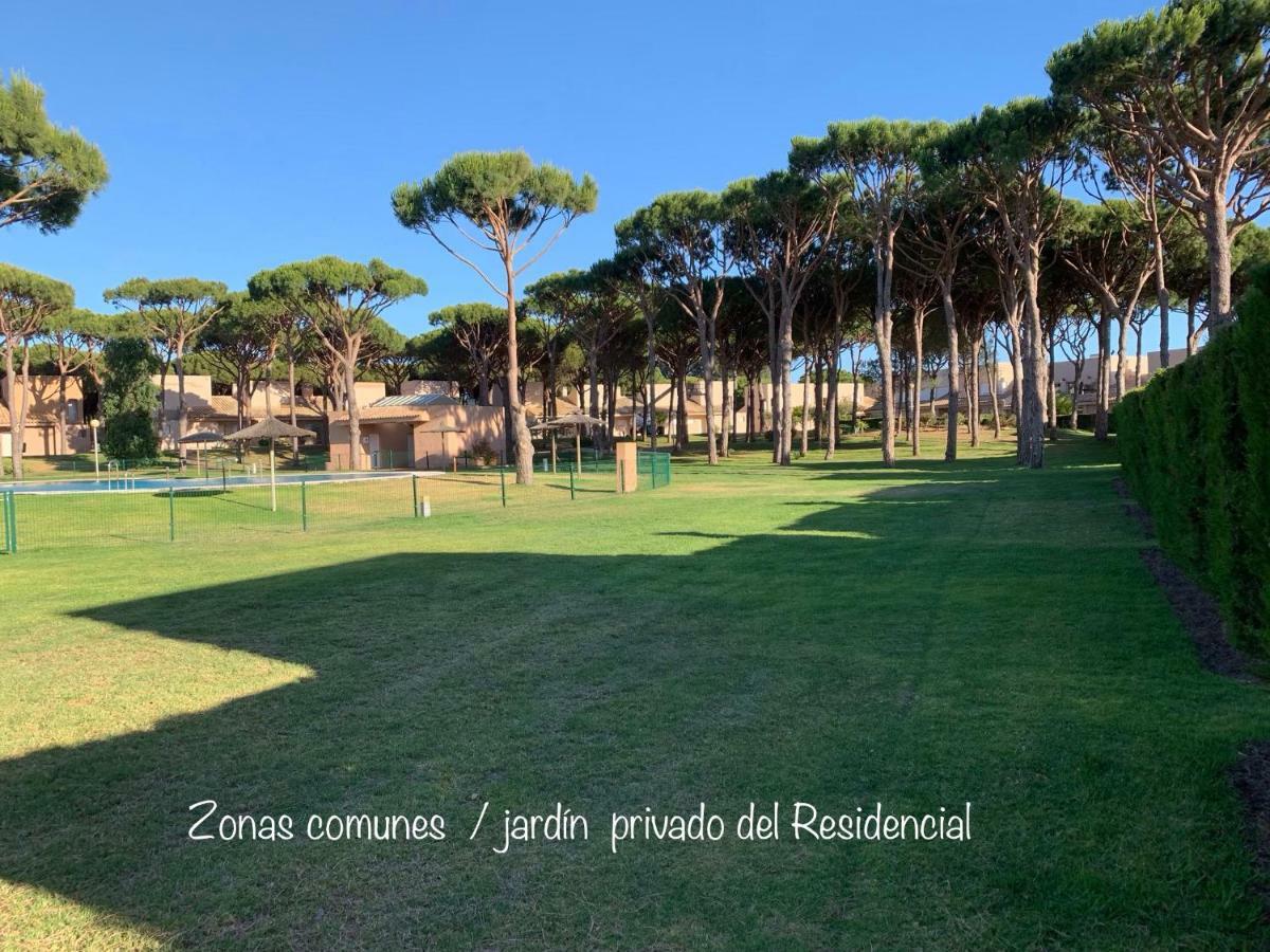 Вилла Novo Sancti Petri - Adosado Residencial El Trebol - Chiclana Чиклана-де-ла-Фронтера Экстерьер фото